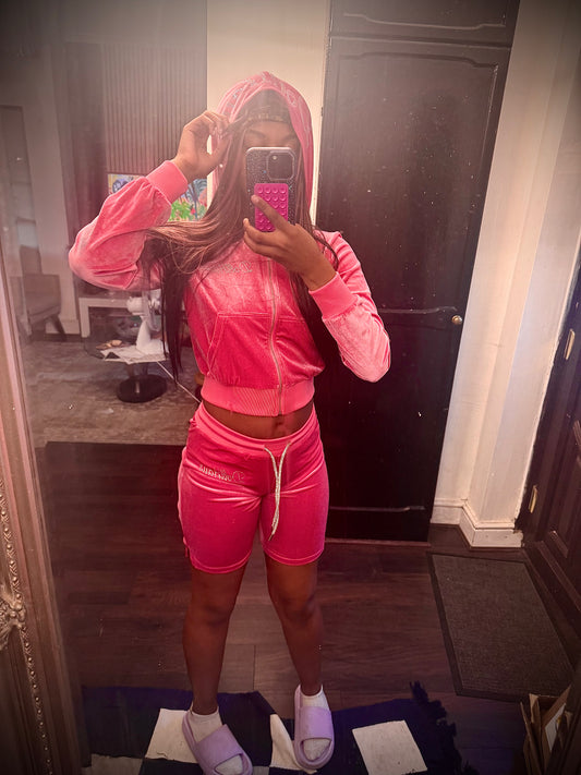 Classic Summer Doll 2-Piece Velvet Tracksuit – Hoodie & Capri Joggers